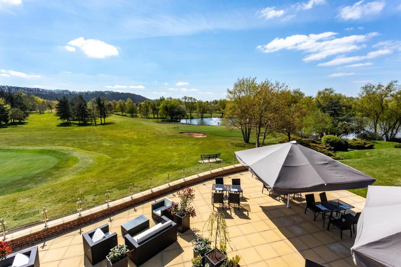 Villa The Vale Golf & Country Club à Bishampton Extérieur photo